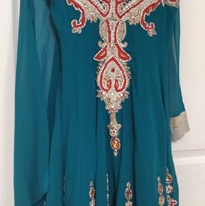 Indian salwar kamees